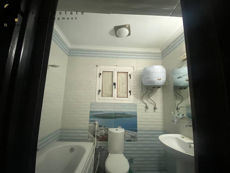 4 WhatsApp Image 2025-09-29 at 13.56. 07_13b45b4a. jpg