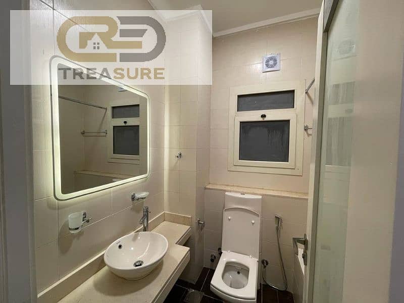 9 WhatsApp Image 2025-10-26 at 1.27. 16 PM (2). jpg