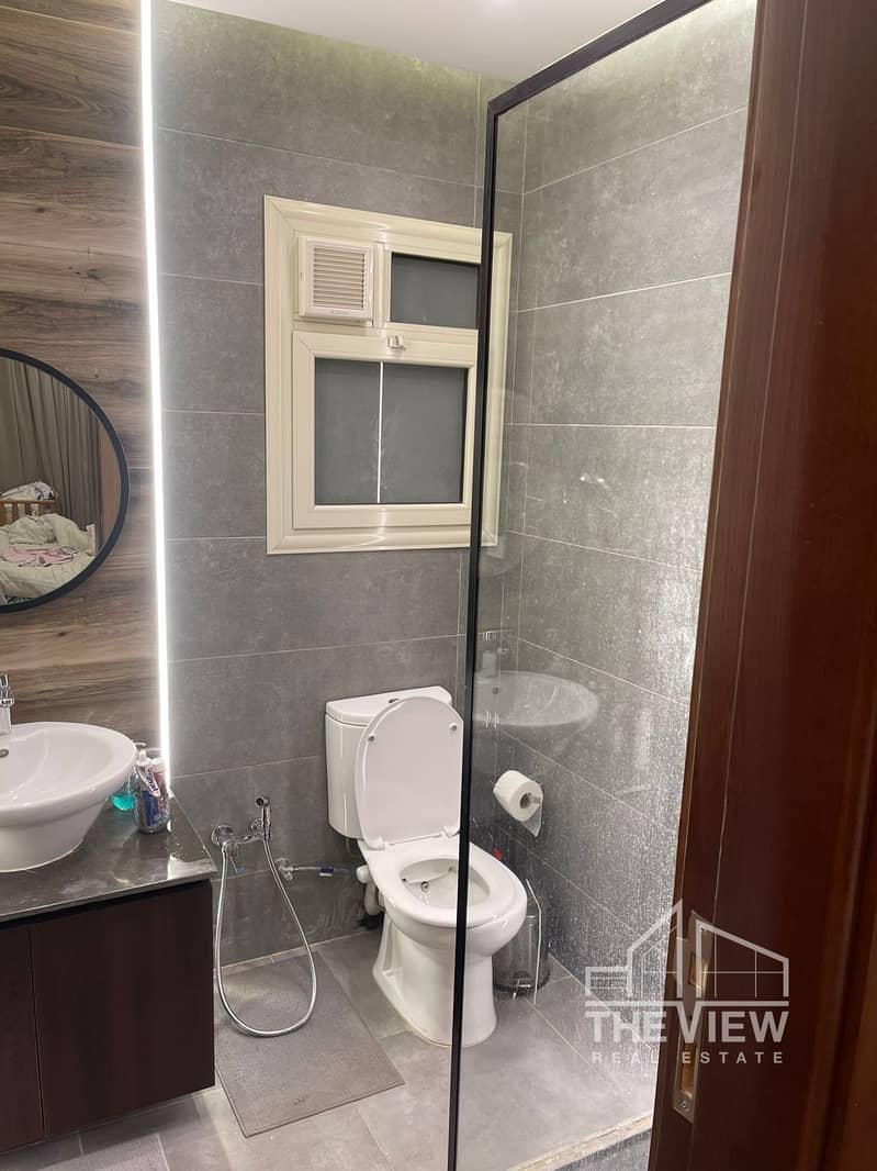 6 WhatsApp Image 2025-09-04 at 14.09. 45_9342a226. jpg