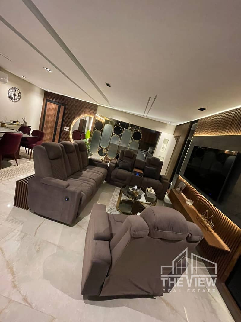 12 WhatsApp Image 2025-09-04 at 14.09. 48_03995b98. jpg