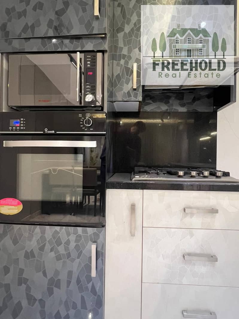 6 906476bb-77a6-4b74-9358-0faf9d6a0c2c. jpg