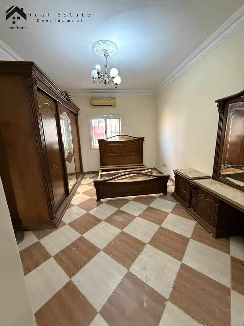 4 WhatsApp Image 2025-09-30 at 13.02. 16_c284c223. jpg