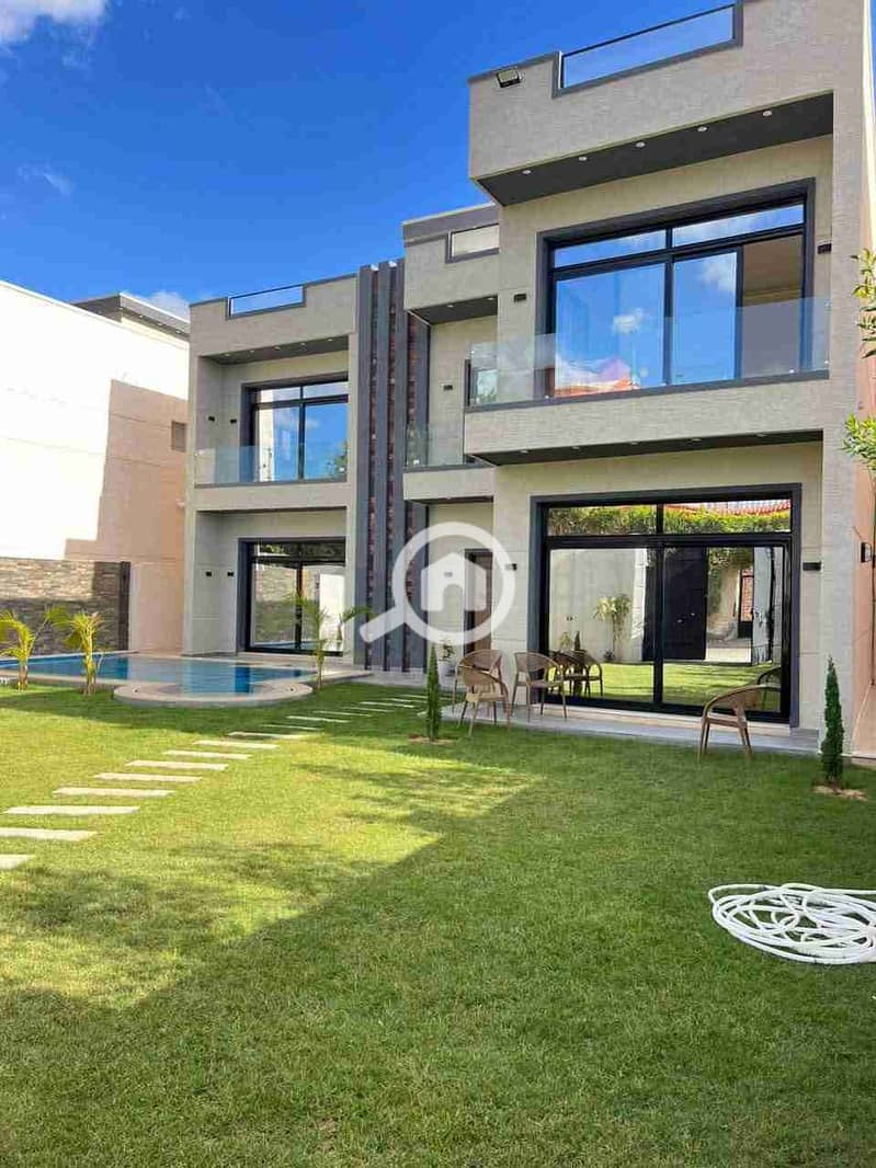 1000528366. jpg 1000528366. jpg