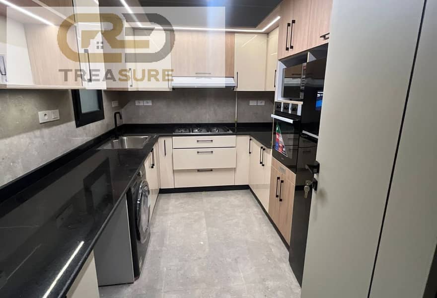 2 469a45a4-0e81-4363-8269-eb3f0bc6798b. jpg