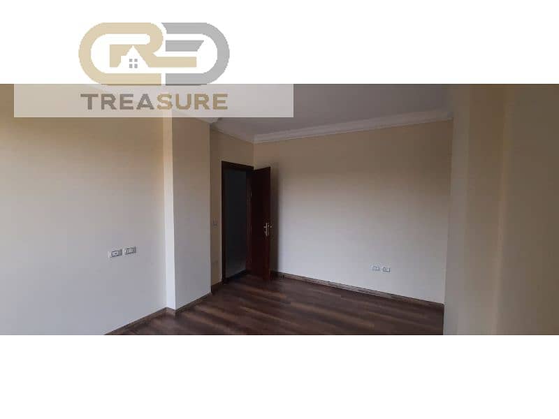 10 WhatsApp Image 2025-09-07 at 12.08. 57 PM. jpg