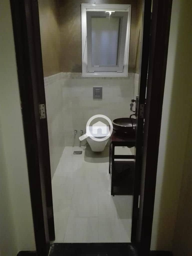 8 WhatsApp Image 2025-10-08 at 1.50. 47 PM (4). jpeg