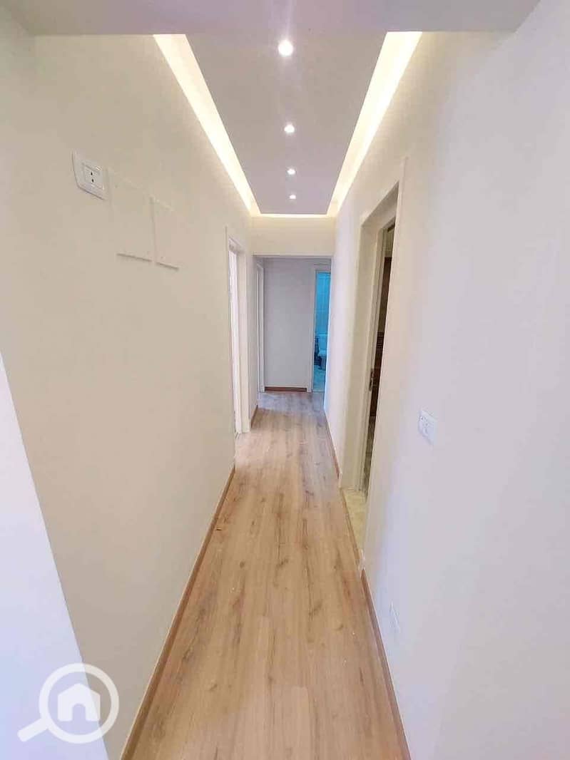 6 bbf3f7ab-06dd-4850-bbe6-bd53bdf3c018. jpg