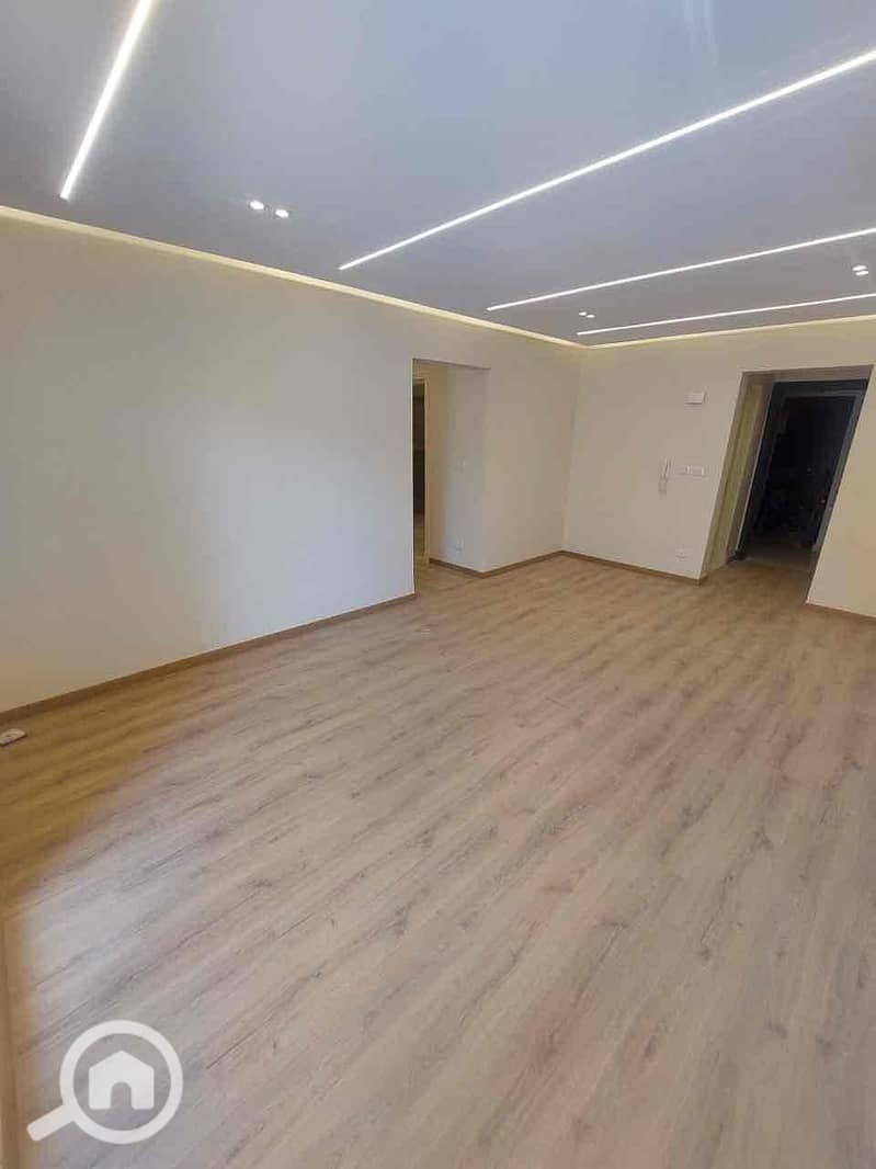 16 29f8ddb6-790e-4e00-a080-b96b380bb984. jpg