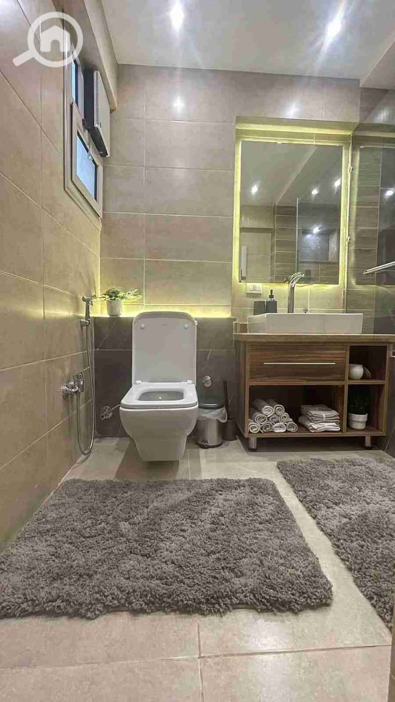 1000062350. jpg 1000062350. jpg