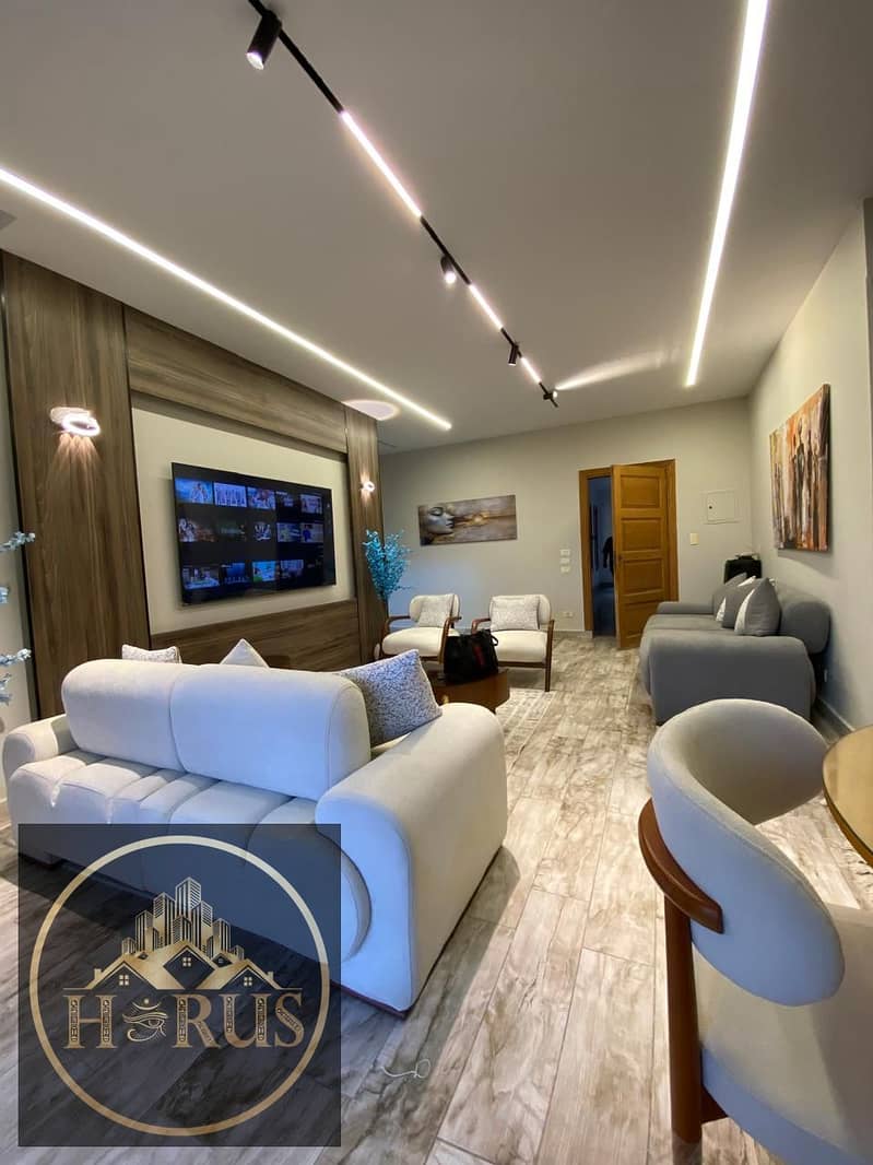 4 2c1ec920-a6e9-49c0-aa7b-89e6a3cdf8c7. jpg