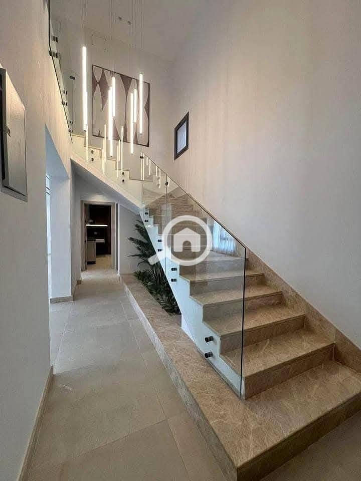 6 583284549_1233251575528567_5933754717693789087_n. jpg