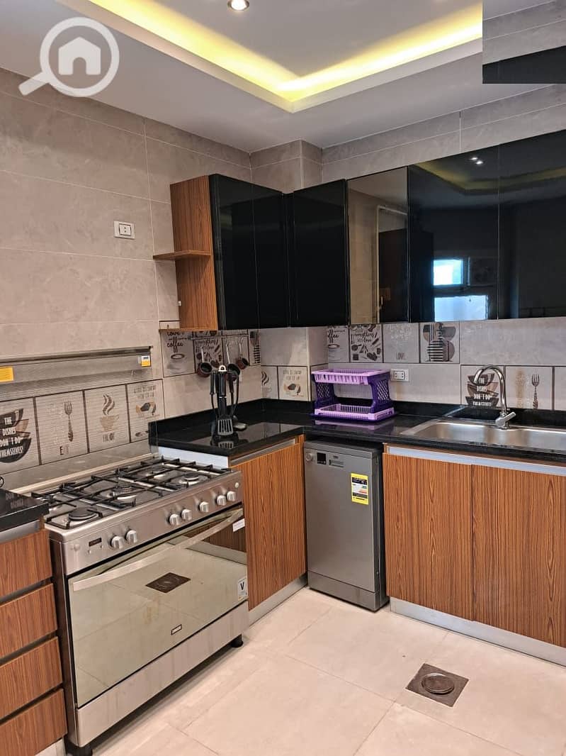 18 WhatsApp Image 2025-11-26 at 11.19. 07 PM. jpeg