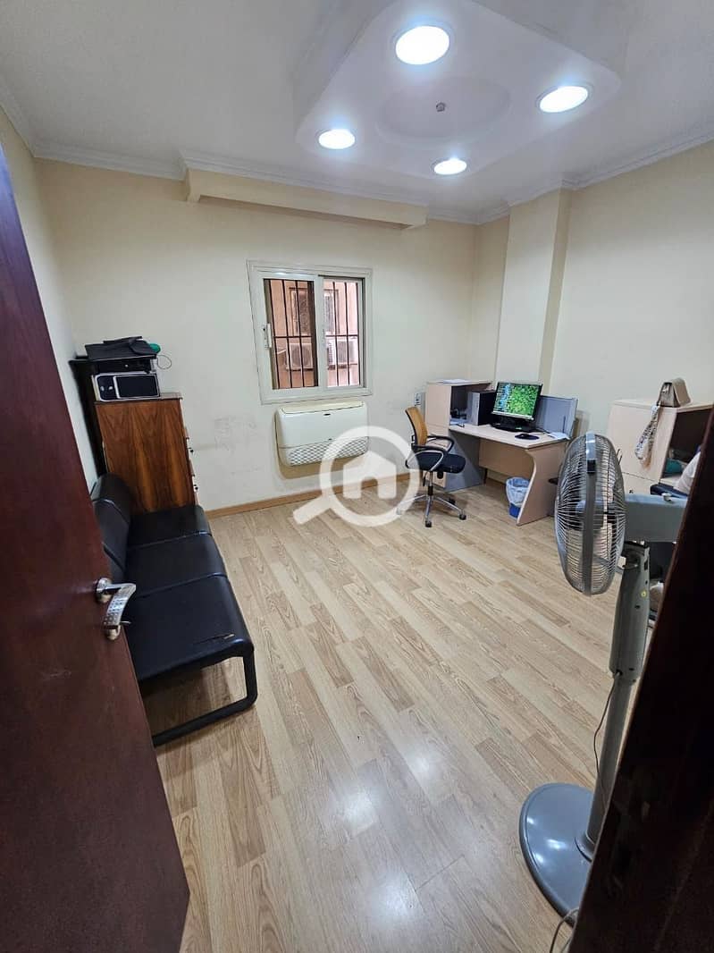 7 WhatsApp Image 2025-11-18 at 12.12. 19 PM (10). jpeg