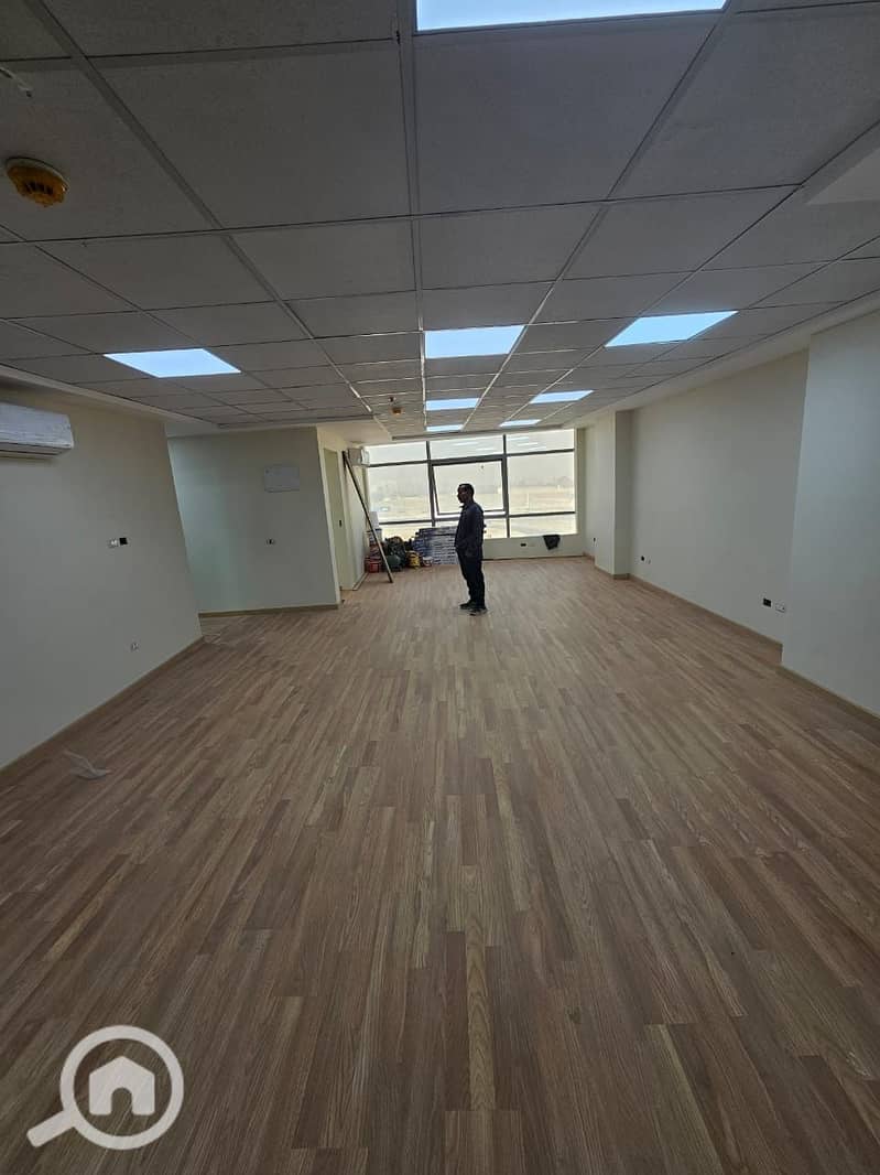 9 WhatsApp Image 2025-11-25 at 8.11. 21 PM (1). jpeg