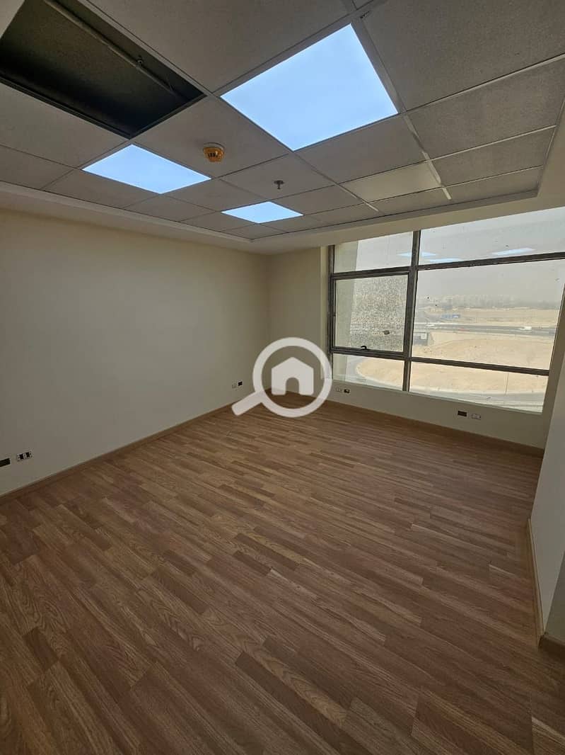 11 WhatsApp Image 2025-11-25 at 8.11. 20 PM (1). jpeg