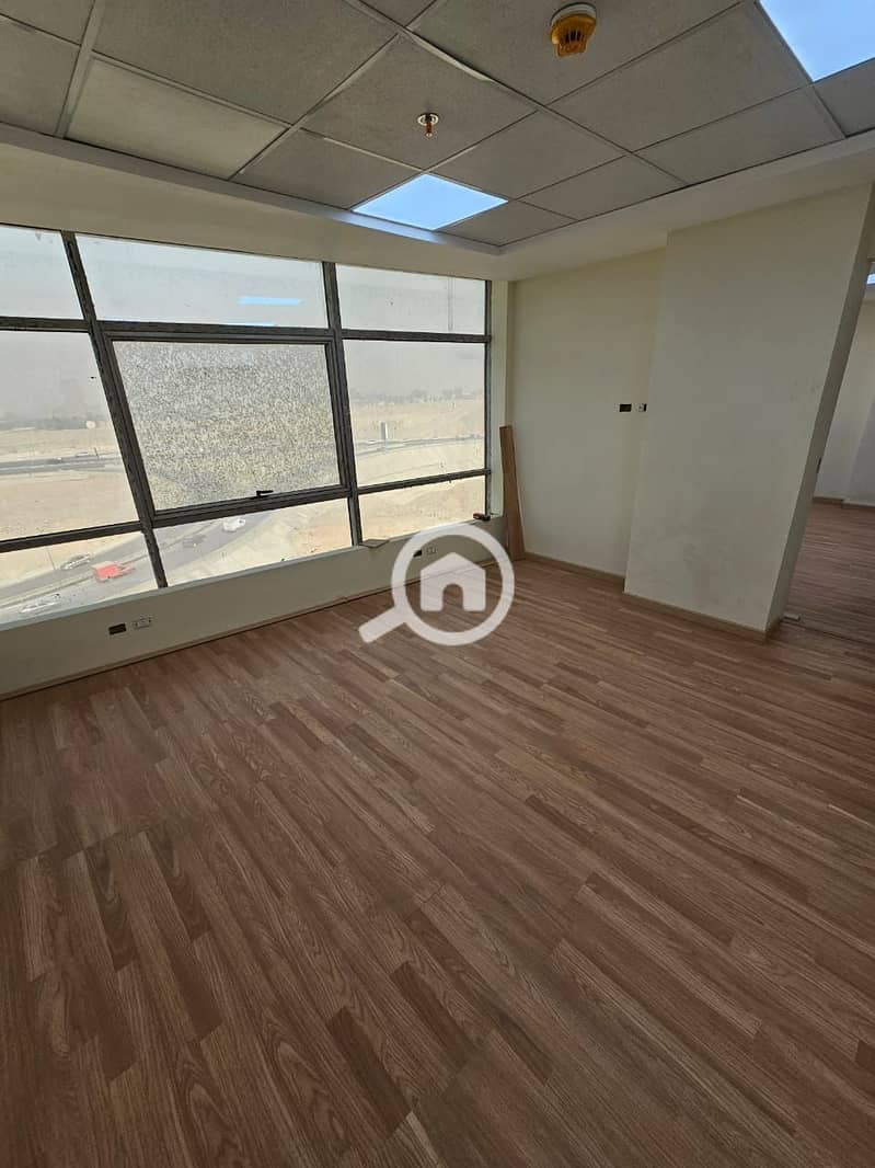 16 WhatsApp Image 2025-11-25 at 8.11. 18 PM (1). jpeg