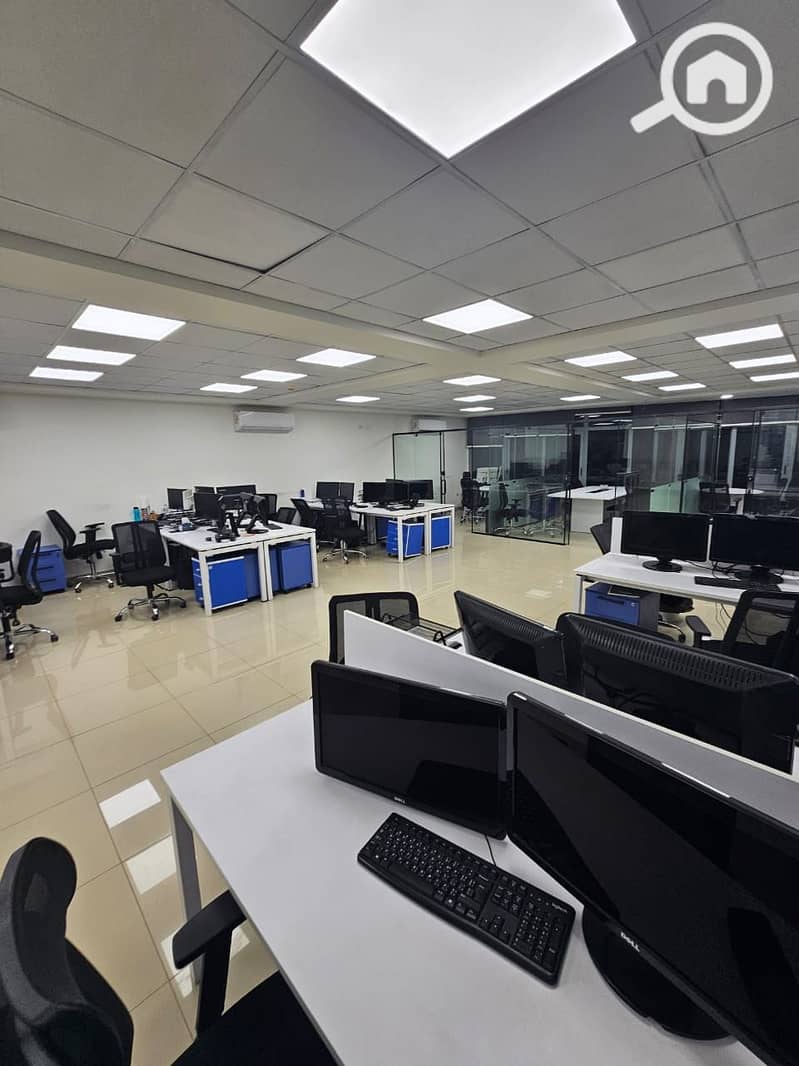 10 WhatsApp Image 2025-11-25 at 6.37. 37 PM. jpeg