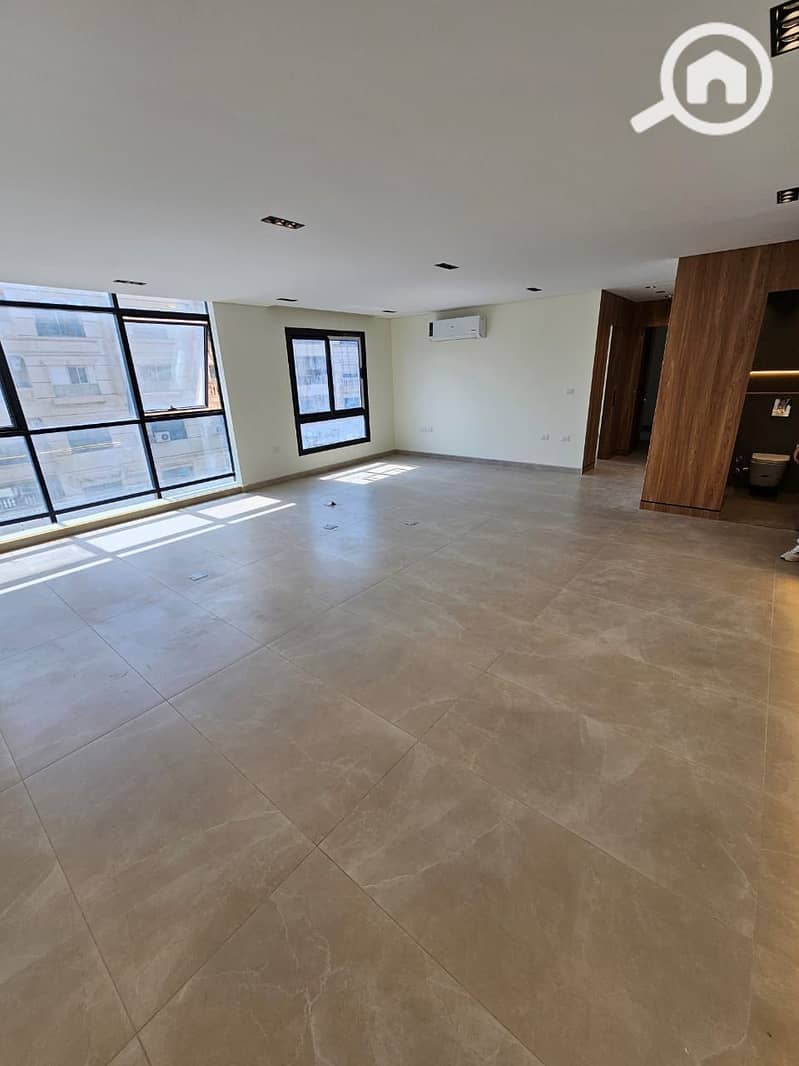 10 WhatsApp Image 2025-11-17 at 12.50. 51 AM (1). jpeg