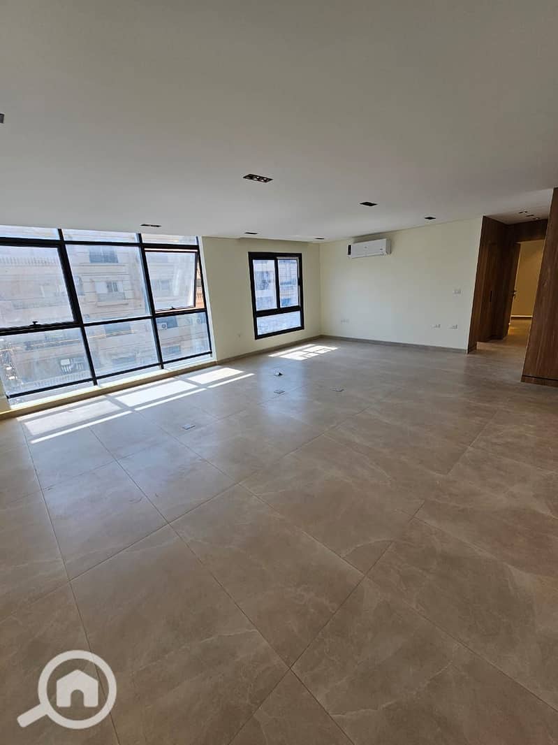 12 WhatsApp Image 2025-11-17 at 12.50. 50 AM (1). jpeg