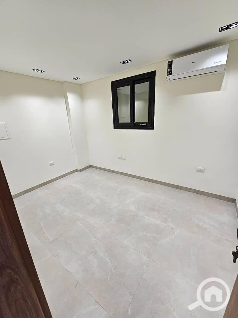 13 WhatsApp Image 2025-11-17 at 12.50. 50 AM. jpeg