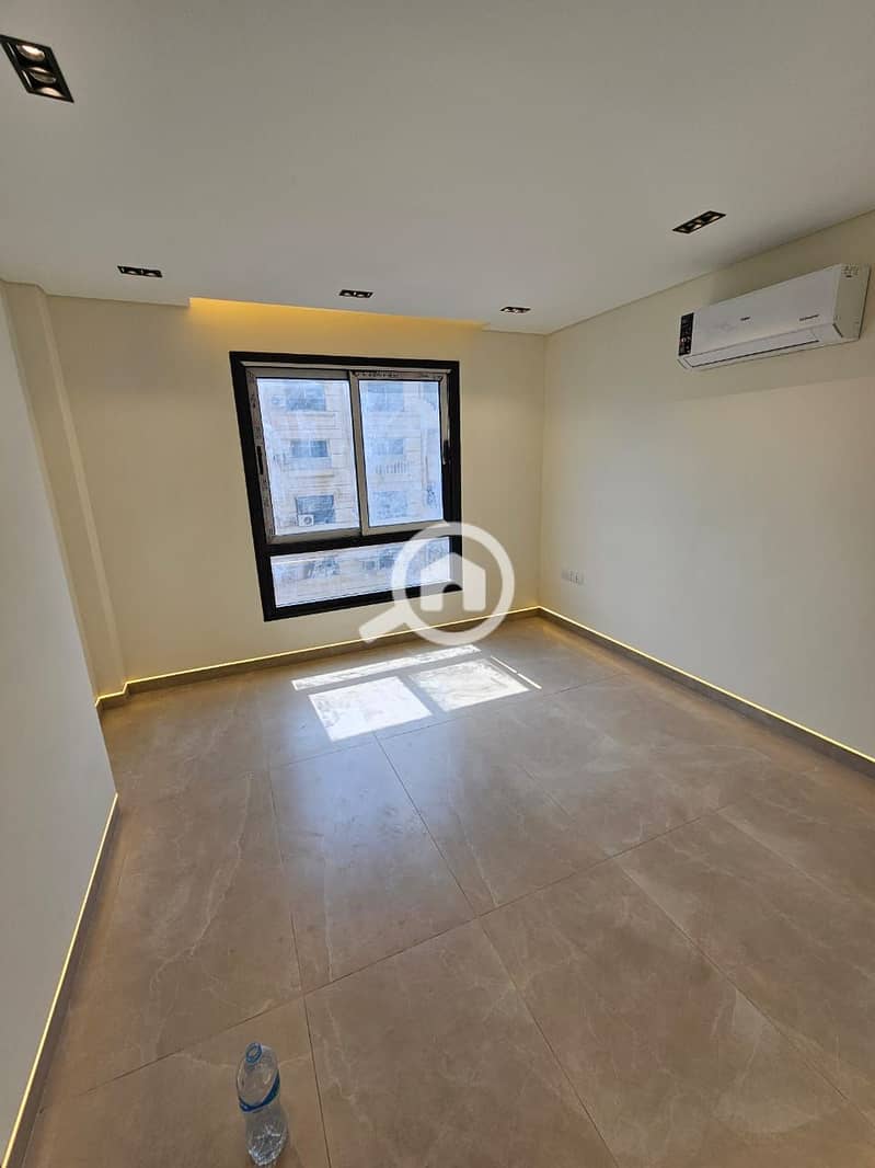 14 WhatsApp Image 2025-11-17 at 12.50. 49 AM. jpeg