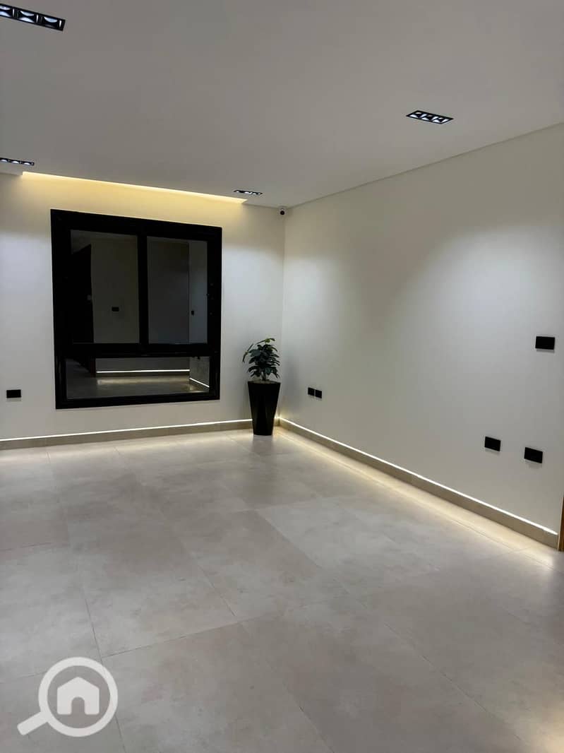 17 WhatsApp Image 2025-11-06 at 10.52. 06 PM (2). jpeg