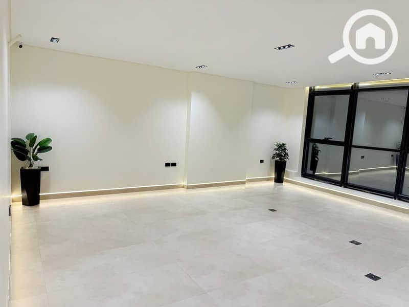 20 WhatsApp Image 2025-11-06 at 10.52. 05 PM. jpeg