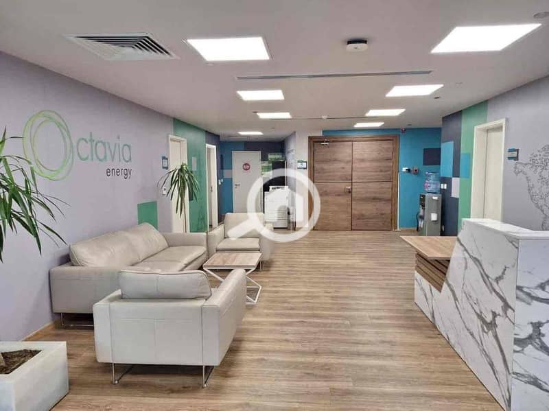 4 38934fe7-247e-4cc5-8368-91eae5855160. jpg