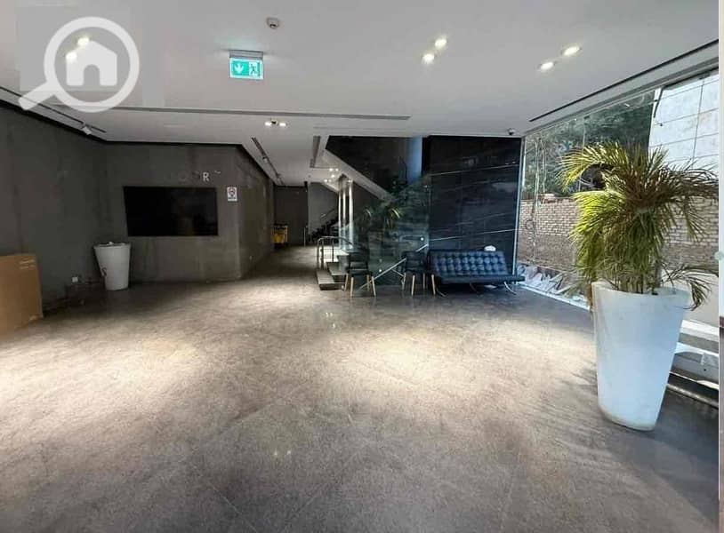 11 f23aae60-a498-4975-8b14-8df0e6836734. jpg