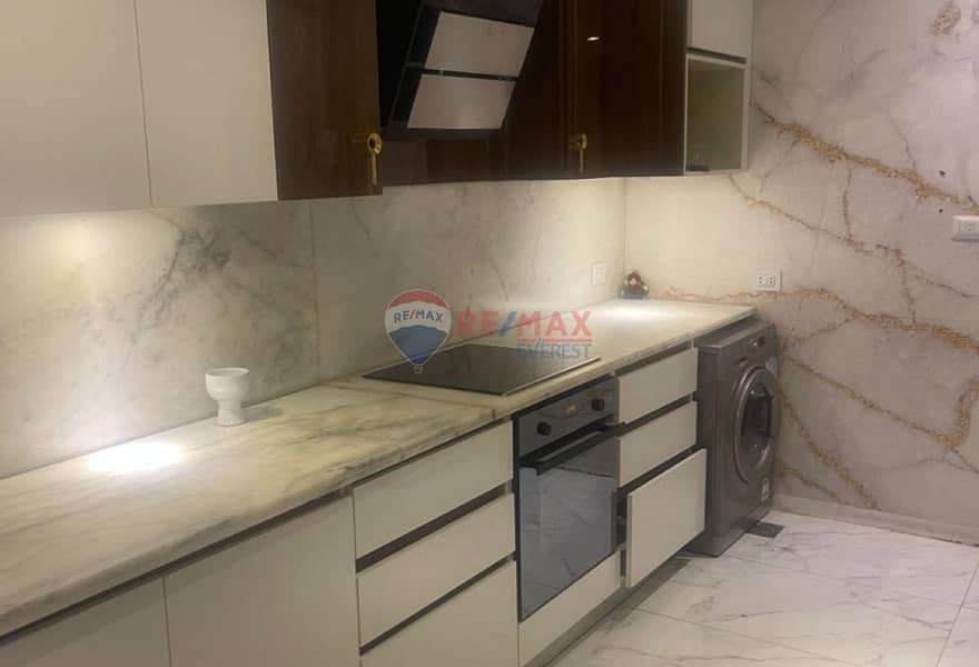 5 497c6cf8-b79a-4c32-81f6-7cefcea87990. jpg