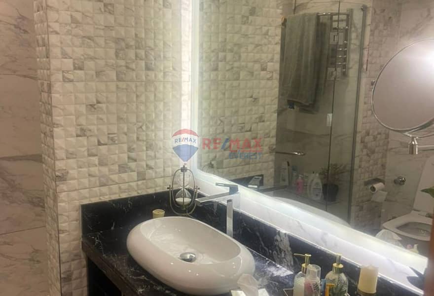 6 770b6f71-8c31-460a-8a41-23c1462be1b1. jpg