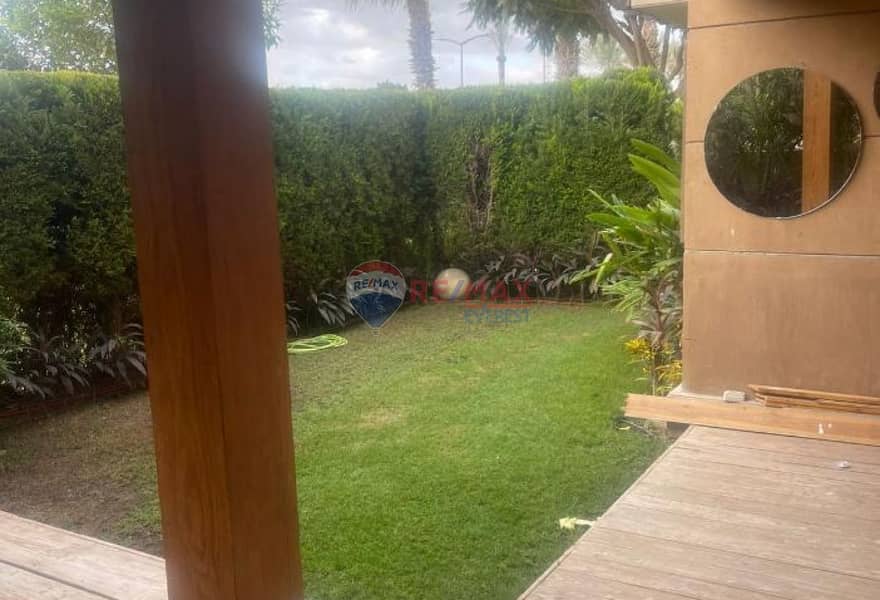 10 61f5f459-140f-4b98-ad0b-287c92e200d2. jpg