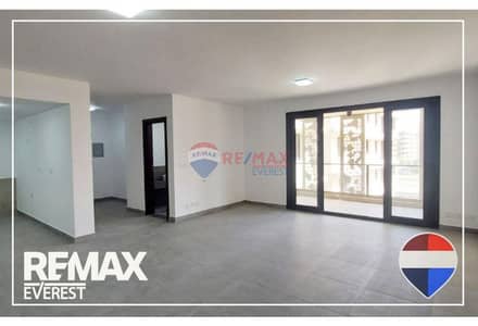 3 Bedroom Apartment for Sale in 6th of October, Giza - 95868ded-b0ca-4a15-a193-f21650c5551b. jpg