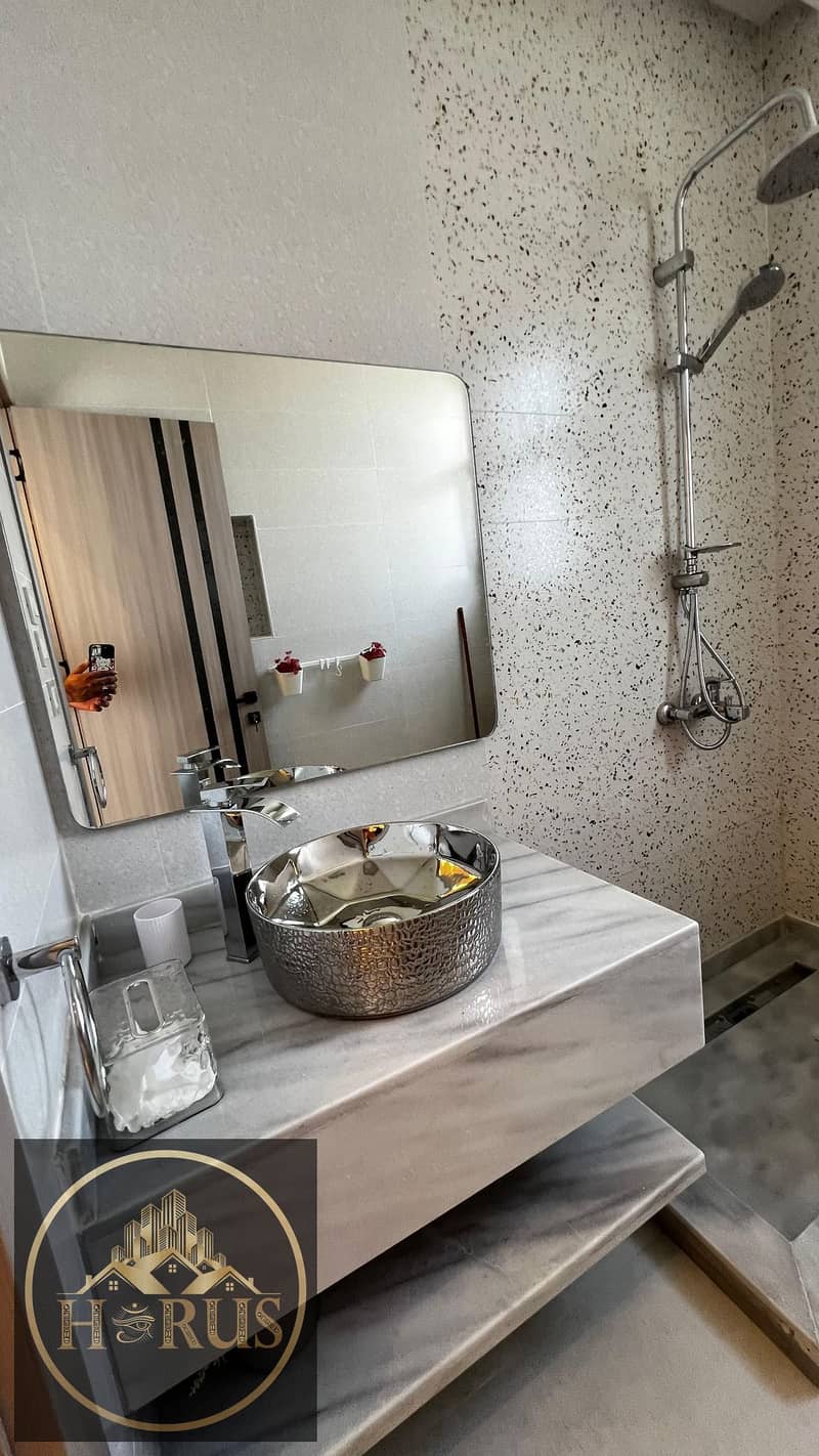 9 552370926_774892195336113_611511591106225198_n. jpg