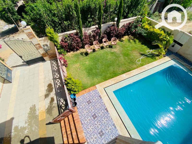 5 bebbba31-bf50-4f81-ab81-a027f96cf427. jpg