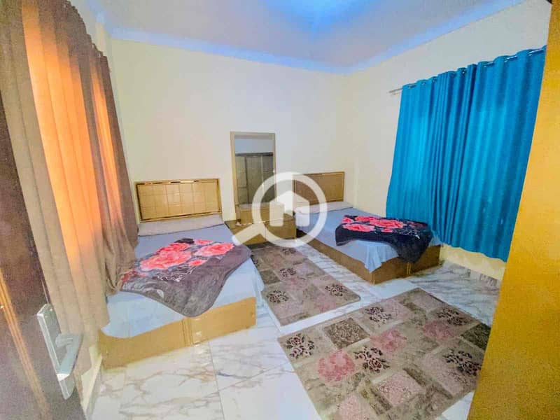 14 8176f2fc-981d-4faa-8df1-4d458d21e9af. jpg