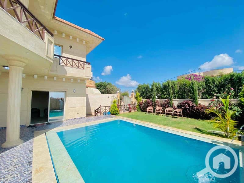 18 b9e3381f-5de9-4c71-b61b-ee70d88ab77f. jpg