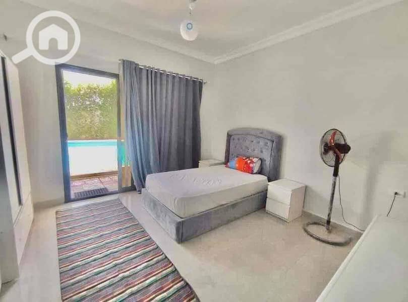 12 494b4e2d-2eef-4ebe-99e7-d774931806f8. jpg