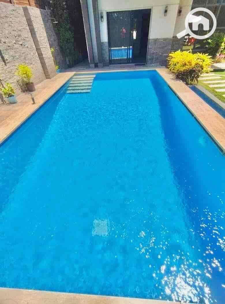 21 b14a437c-f4a2-4e1d-b5a1-ee30b956fbf1. jpg