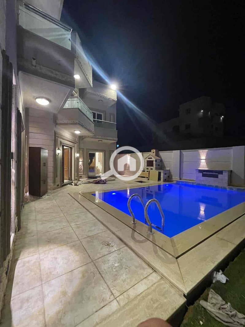 2 63952f2f-0a1b-444f-aa99-9560190a3c6f. jpg