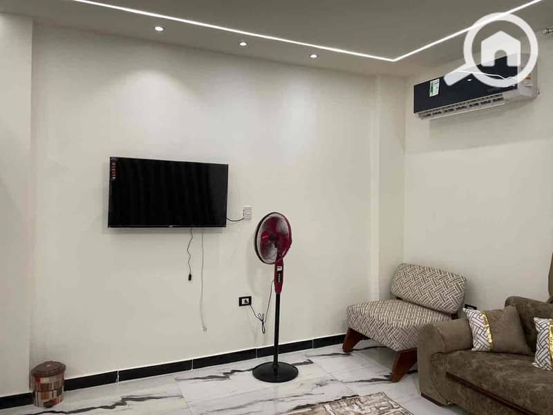 8 c36280bb-50c9-4d89-b9fe-cbed075348a7. jpg