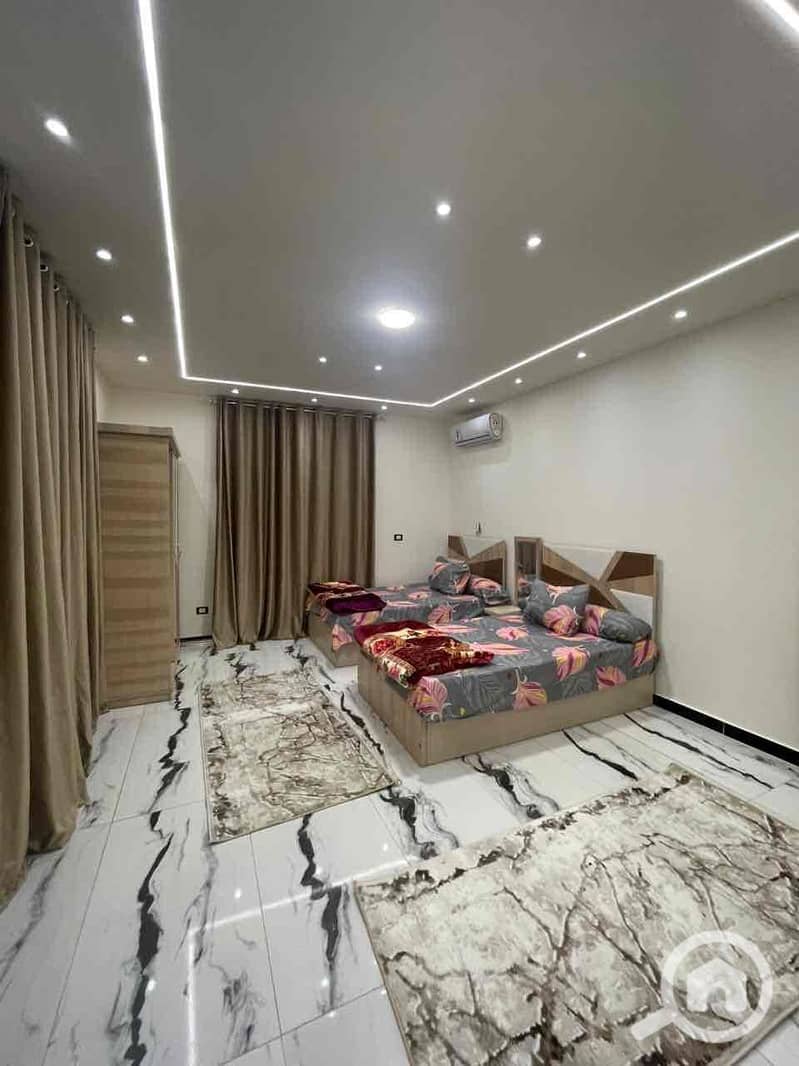 11 d842cb54-b6af-435a-b5ea-4e3db0a26c00. jpg