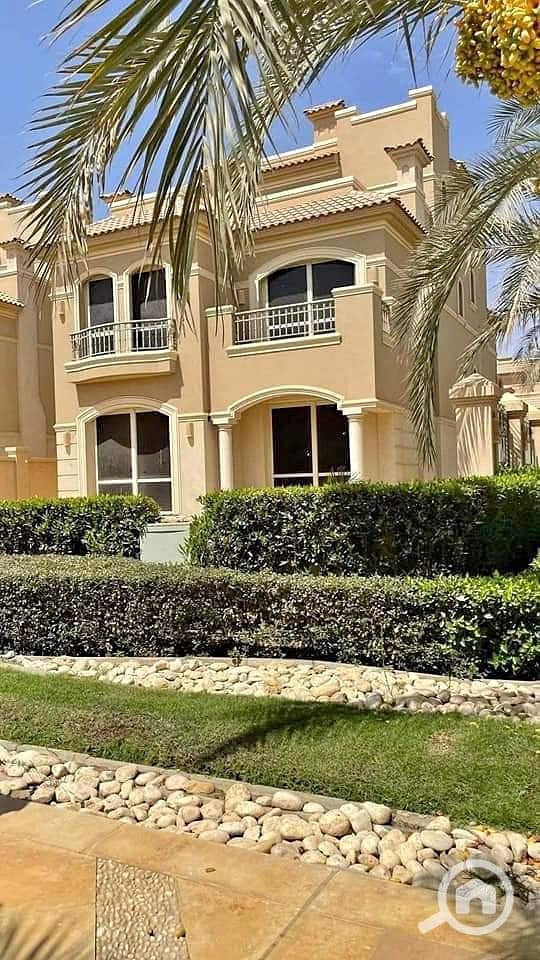 8 568903443_1815386492399624_2105786925855836360_n. jpg