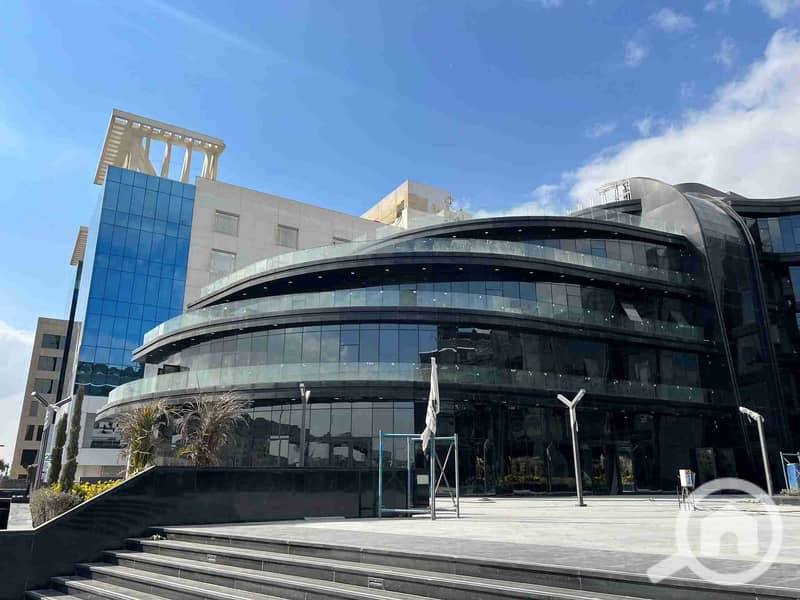 4 FB_IMG_1759844820848. jpg