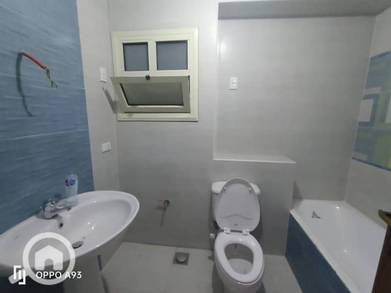 3 WhatsApp Image 2025-11-26 at 07.44. 58 (1). jpeg