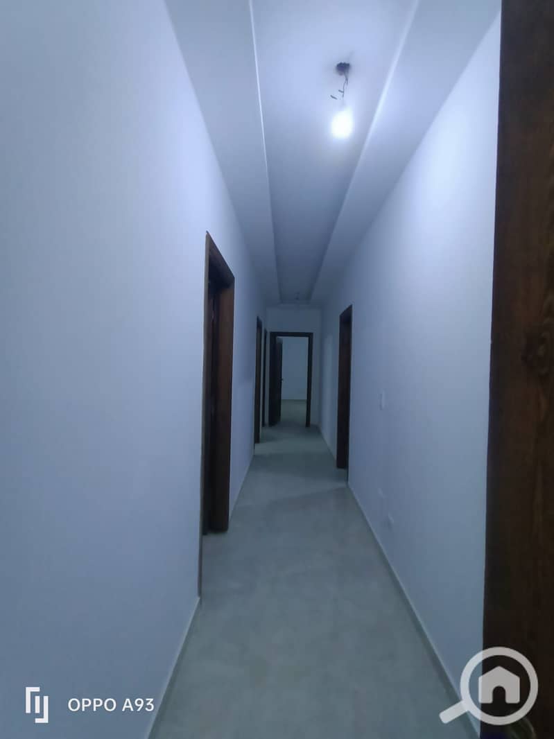 4 WhatsApp Image 2025-11-26 at 07.44. 58. jpeg