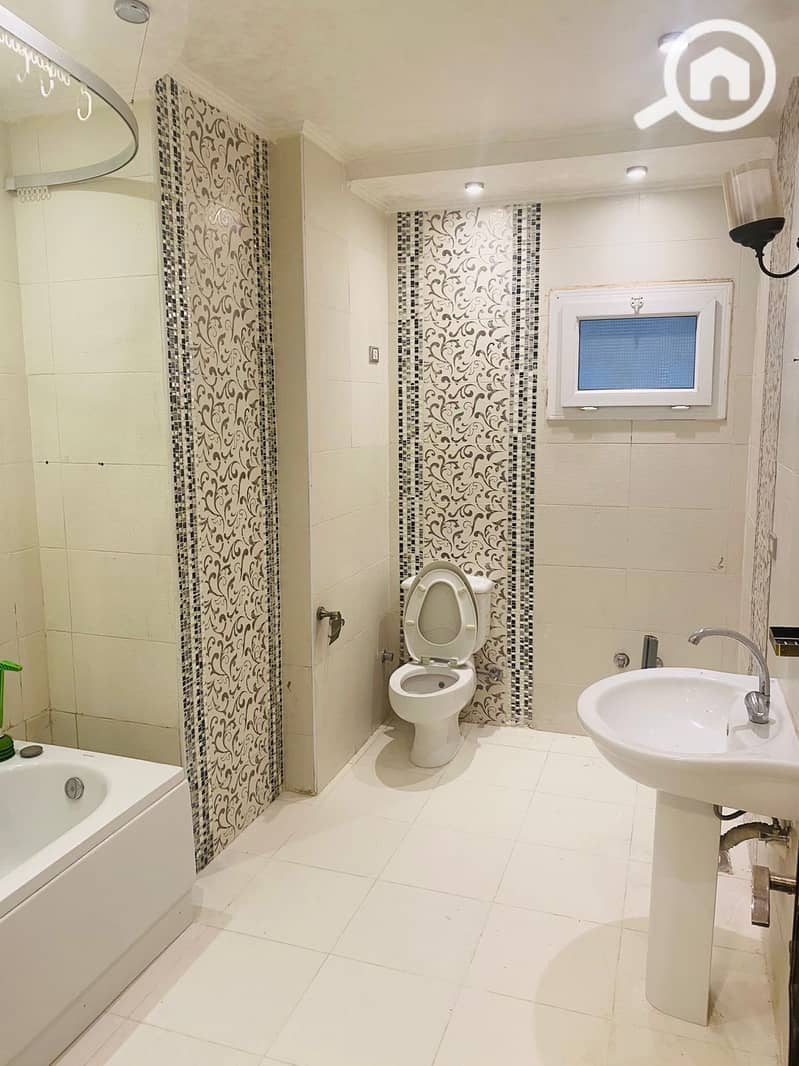 2 WhatsApp Image 2025-11-26 at 11.45. 32 (1). jpeg