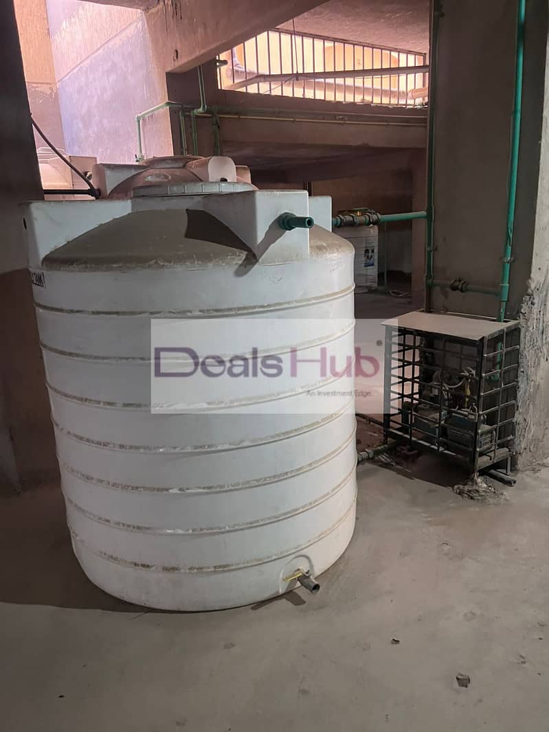 16 e81235cd-1f0d-4915-b210-de8b6cb2258f. jpg