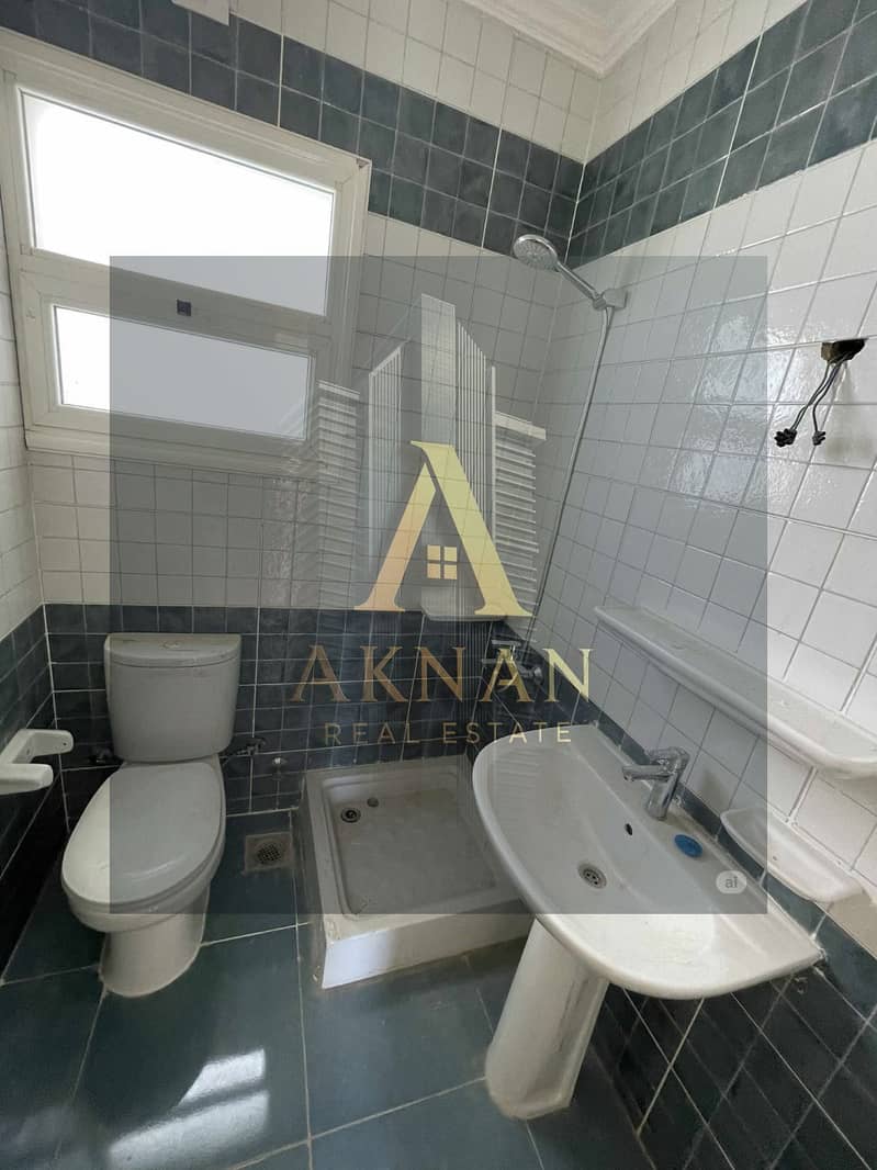 7 WhatsApp Image 2025-11-11 at 10.28. 09. jpeg