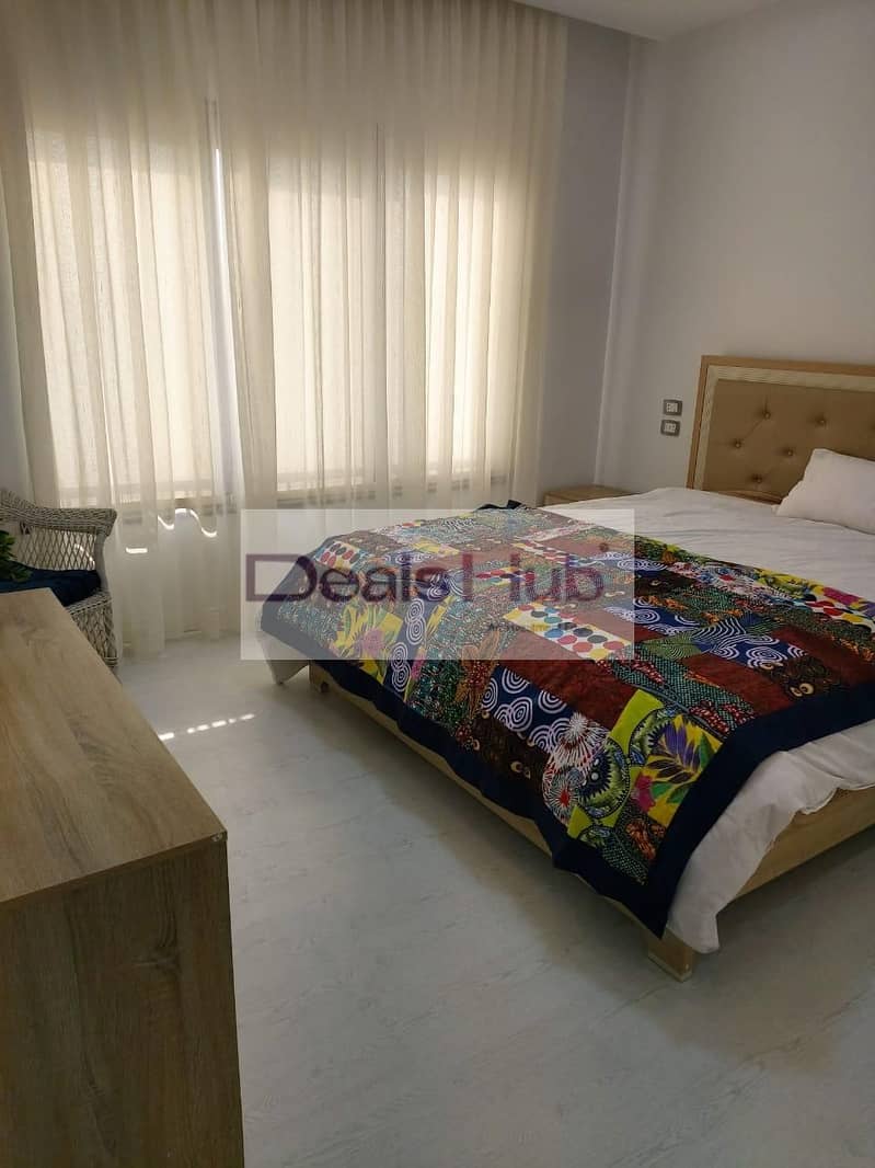 4 87a83bae-29a5-4456-b7ff-3b472b2552d4. jpg